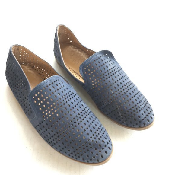 Franco Sarto Faryn Loafer Flats in blue Laser cut - Picture 2 of 7